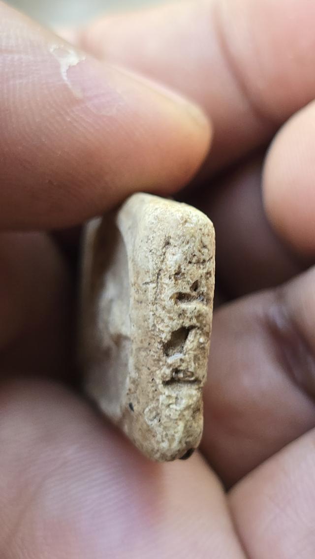 พระสมเด็จ พิมพ์ทรงเจดีย์ 5