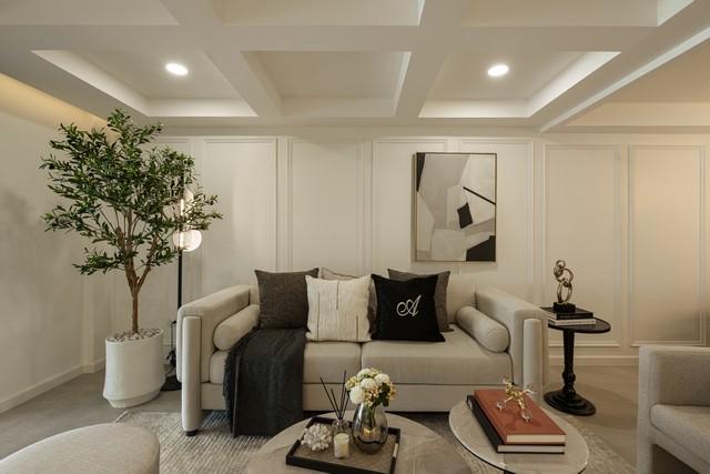 ขาย บ้าน หมู่บ้าน คลองตันนิเวศน์ ซอยปรีดีพนมยงค์ 42 สไตล์ Modern French Classic ใจกลางเมือง ใกล้เอกมัย ทองหล่อ บ้านทิศเหนือ 3