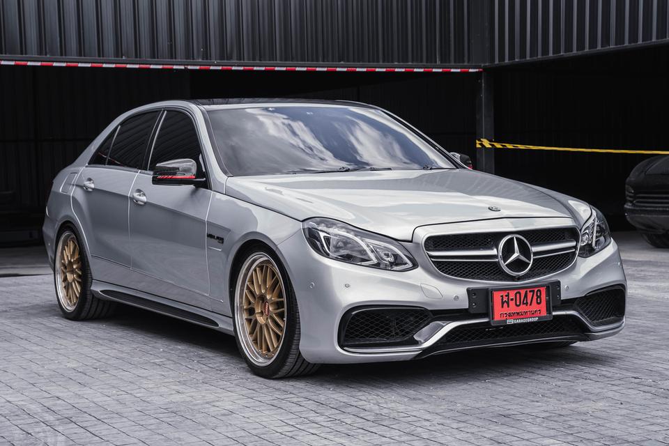รหัสรถ 67GG373 Mercedes Benz W212 แต่งเป็น E63 FACELIFT Look ปี 2012