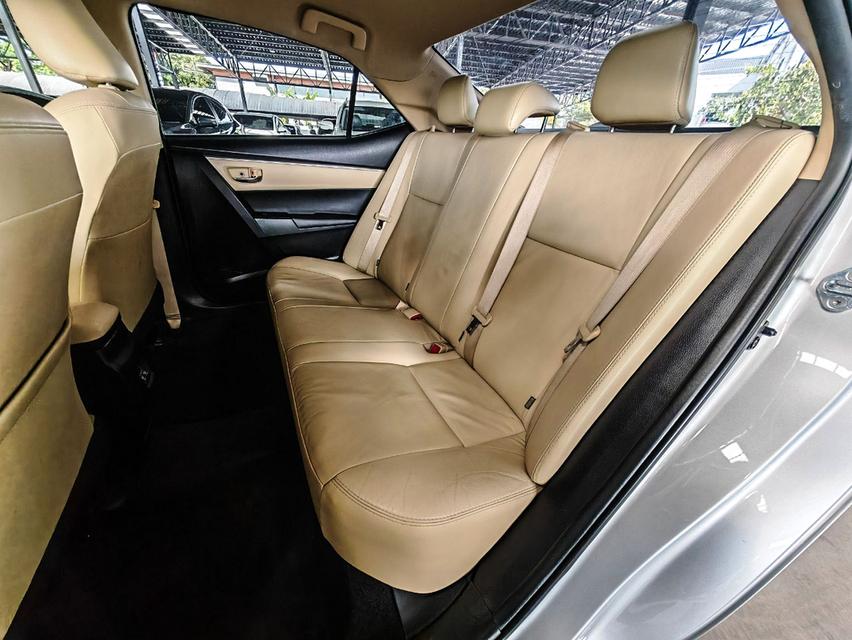 ขาย TOYOTA COROLLA ALTIS 1.6 G ปี 2017 ไมล์แท้ 180,000 กม. 10