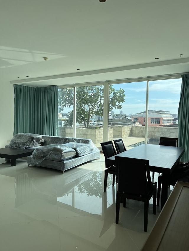 ขายคอนโดห้อง Penthouse ดิ เอ็มไพร์ เพลส สาทร ใกล้รถไฟฟ้า BTS ช่องนนทรี ยานนาวา กรุงเทพ. 2