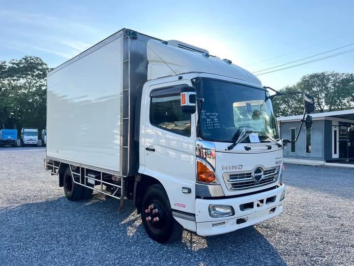 HINO FC9J 145 HP ตู้เย็น 3