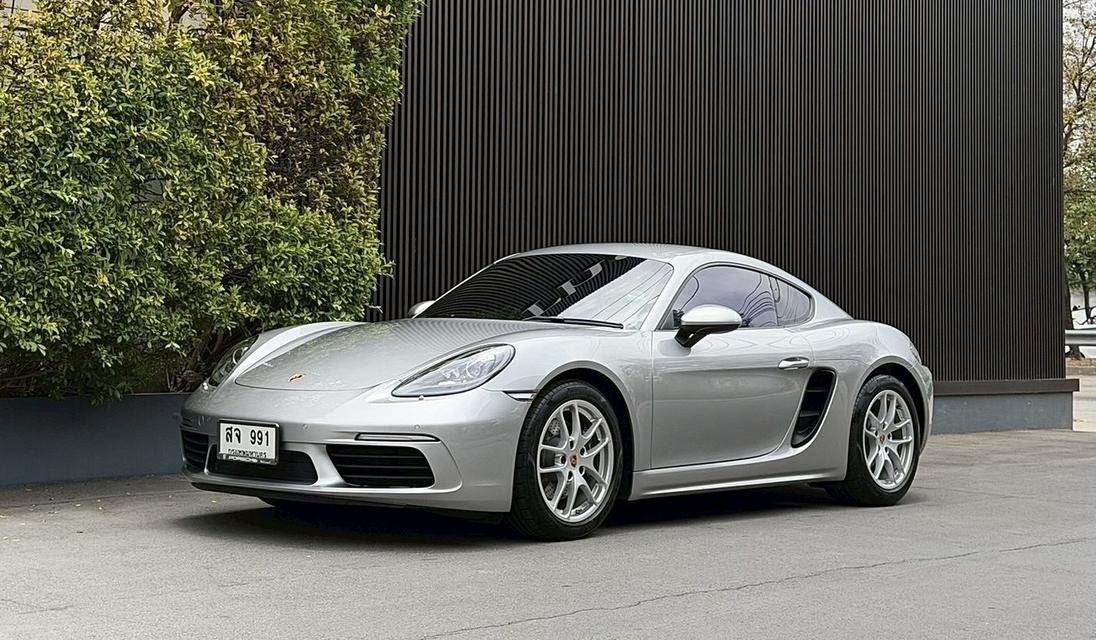 Porsche Kayman 718 2019