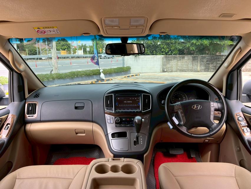ปี 2018 HYUNDAI H1, DELUXE เจ้าของเดียว 18