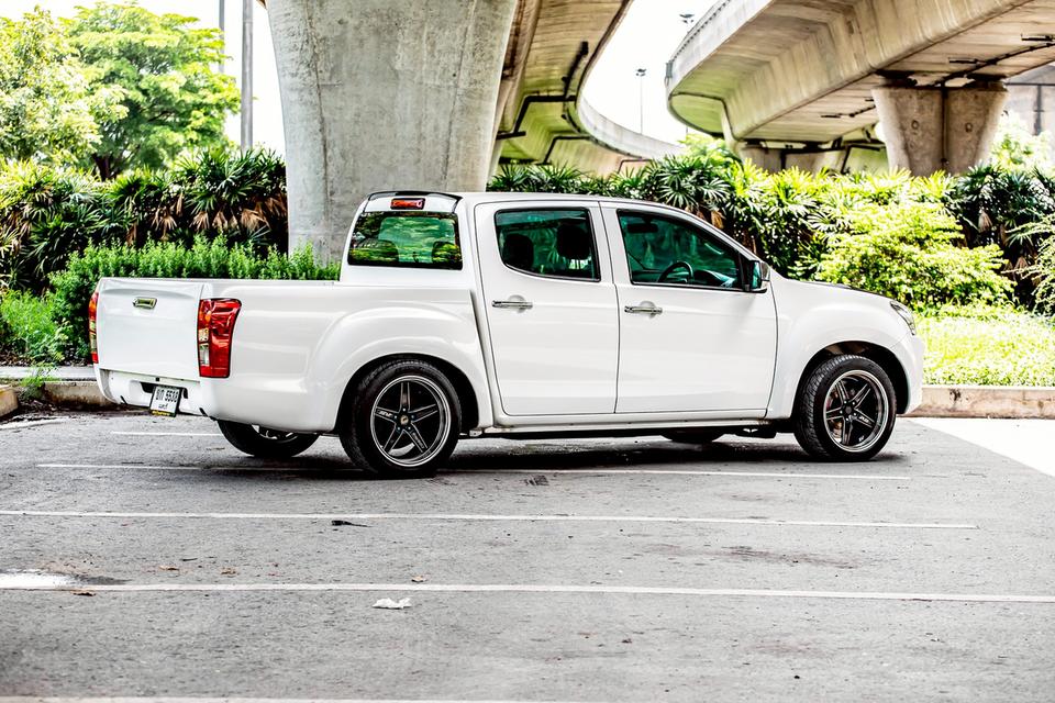 ISUZU D-MAX Double Cab 1.9 Ddi ปี 2016 สีขาว  6