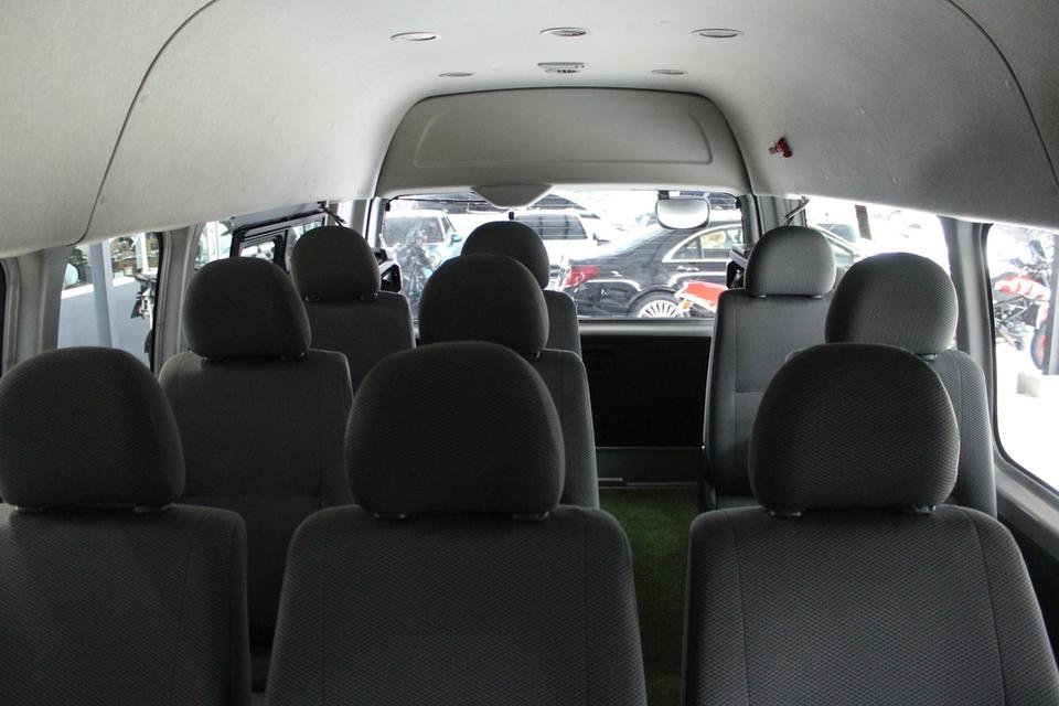 รหัสรถ JRS381 TOYOTA HIACE 3.0 Commuter (ดีเซล) ปี 2019 14