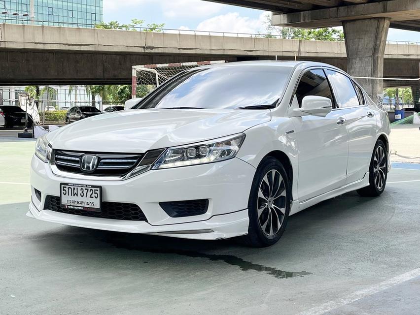 Honda  Accord 2.0 Tech Hybrid 2015 เพียง 399,000 บาท 3