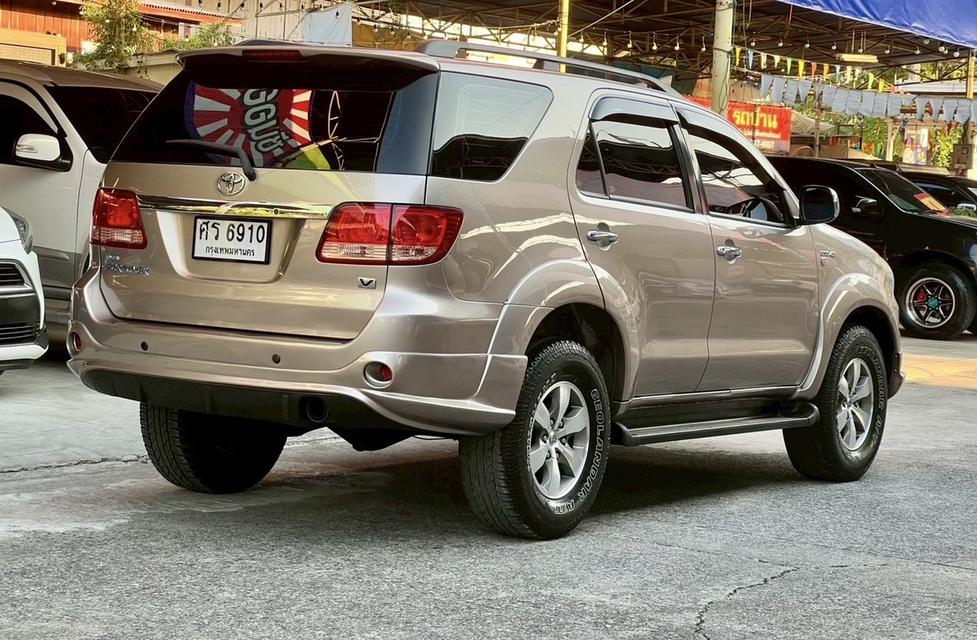 TOYOTA FORTUNER 3.0V A/T 4x4 ปี 2005 รถมือเดียว เลขไมล์น้อย สภาพสวยพร้อมใช้ เครื่อง/เกียร์/ช่วงล่างสมบูรณ์ รถสะอาด รูปที่ 5