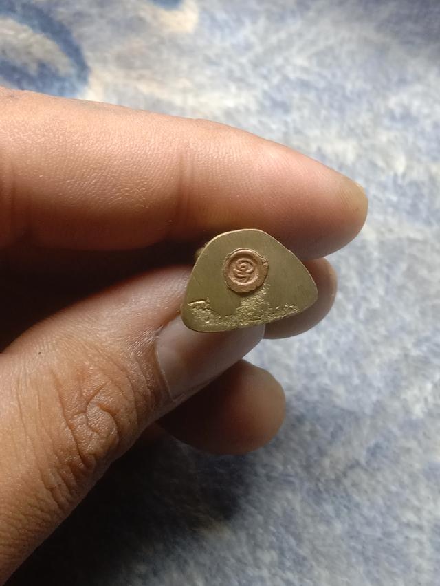 รูปหล่ออุดกริ่งหลวงพ่อทบ รูปที่ 4