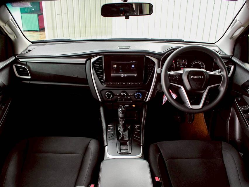 ขาย Isuzu MU-X 1.9 Active ปี23 12