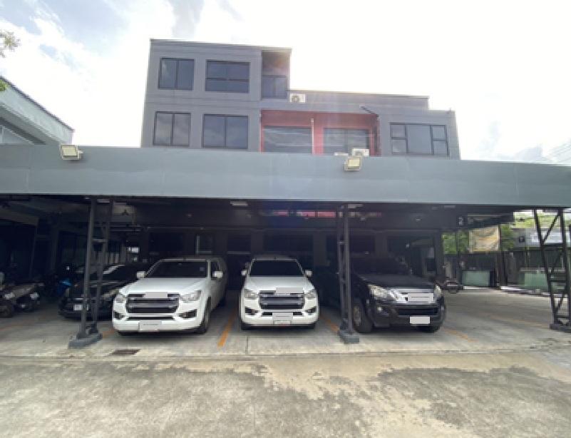 ให้เช่าอาคารสำนักงาน 4 ชั้น ซอยนวมินทร์ เข้าซอยไม่ลึก ใกล้แยกรามอินทรา กม.8 / พื้นที่ใช้สอย 350 ตารางเมตร 2