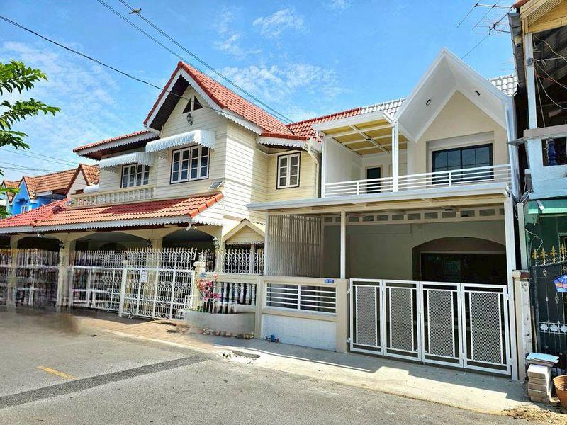 หมู่บ้านบัวทอง2  ติดรถไฟฟ้าสายสีม่วง สถานีคลองบางไผ่ ทาวน์เฮาส์ 2 ชั้น   ตกแต่งใหม่พร้อมอยู่   โครงการติดสถานีรถไฟฟ้าสายสีม่วง สถานีคลองบางไผ่ 3