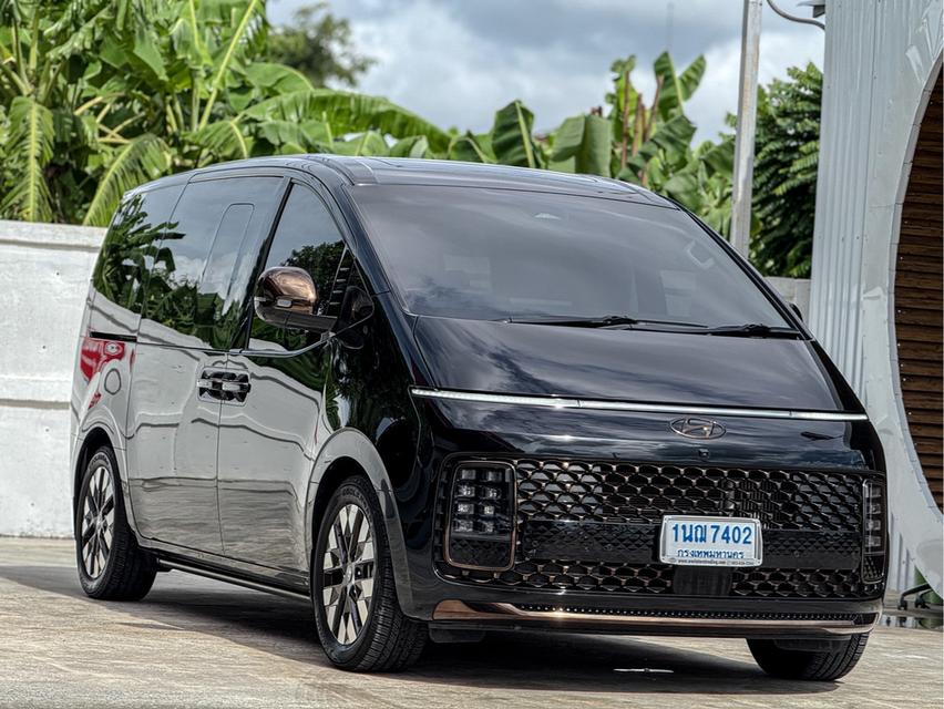 2022 HYUNDAI STARIA, 2.2 PREMIUM SUNROOF
