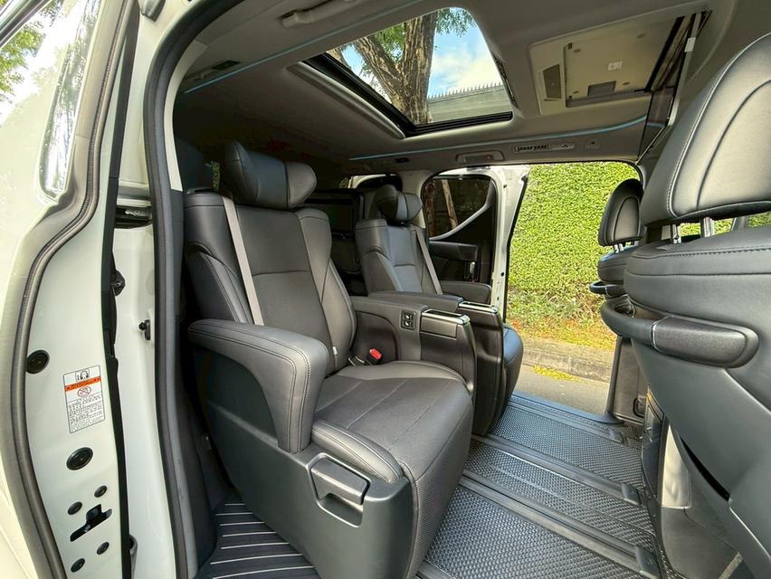 TOYOTA ALPHARD 2.5 SC package 2021 จด 2022 มือเดียวป้ายแดงสีเดิมทั้งคัน 11