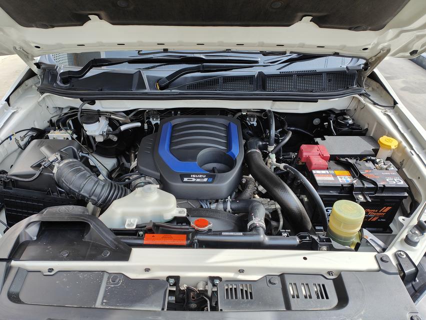 Isuzu D-Max 1.9 L Cab MT
