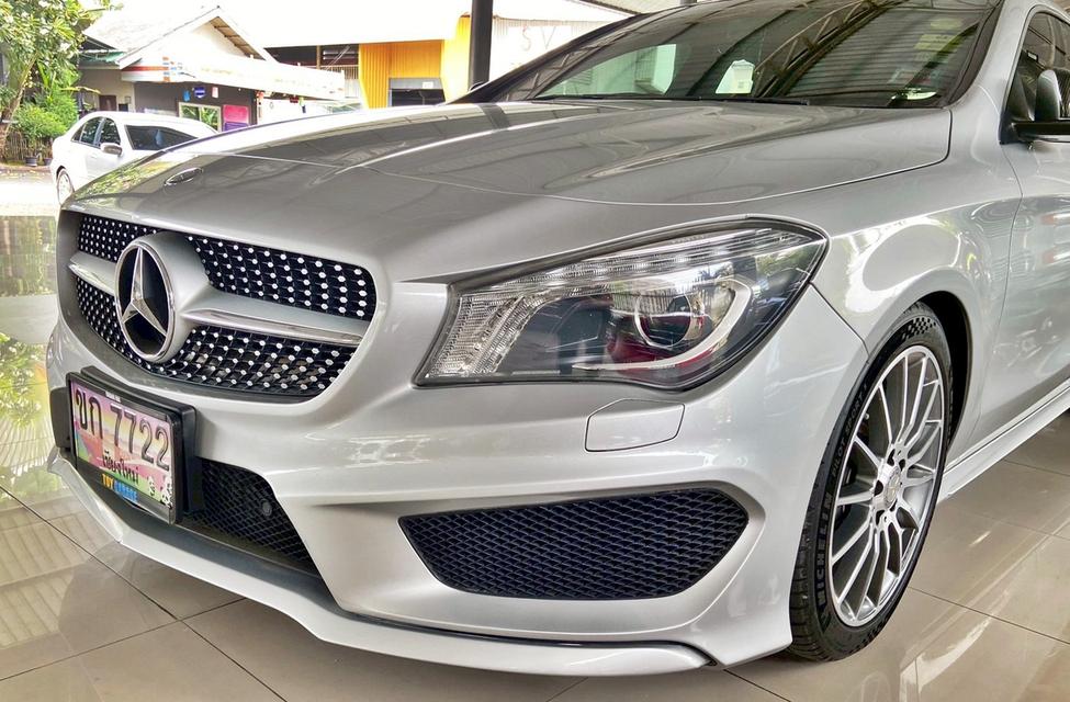 สปอร์ตแวกอน 5 ประตู Benz CLA250Shooting W117 รูปที่ 5