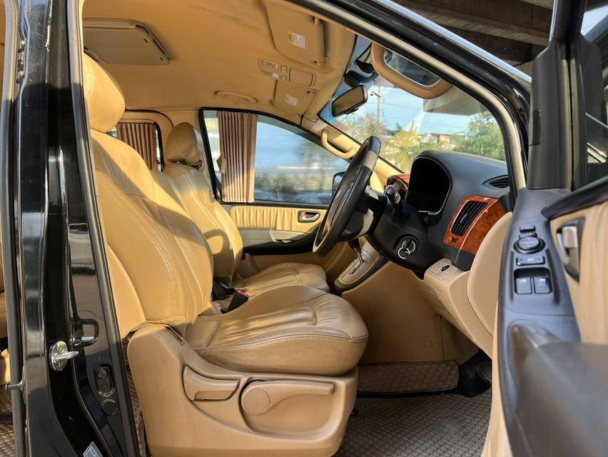 ็ัHyundai H-1 9
