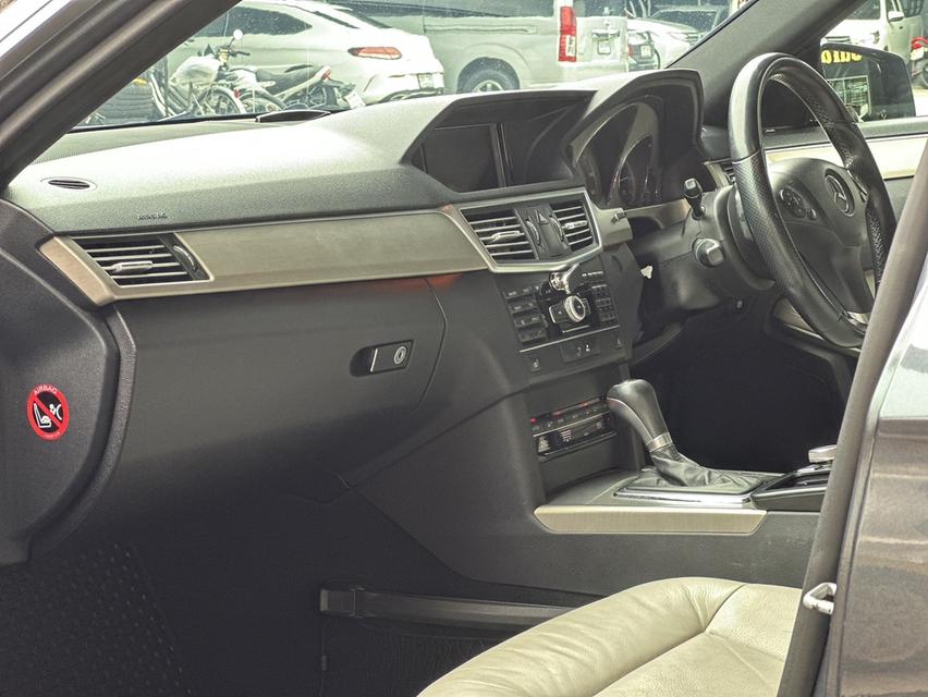 รหัสรถ JRS1155 Benz E250 AMG ดีเซล 2011 10