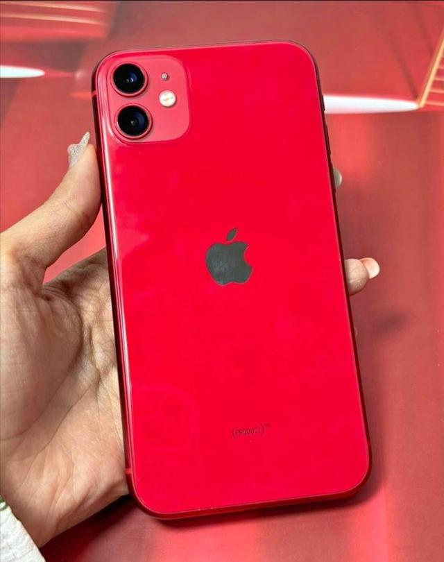 iPhone 11 สีแดง 64gb
