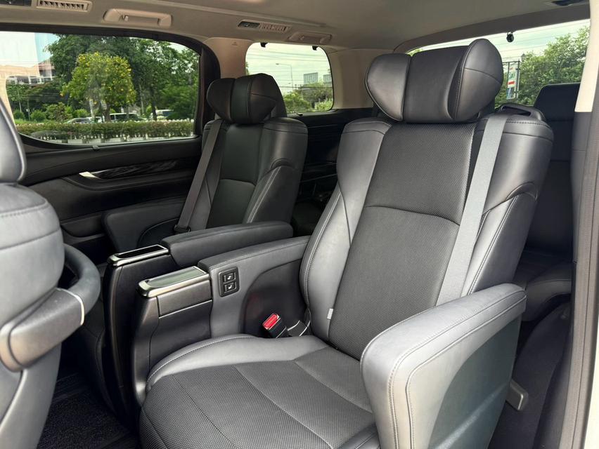 Toyota Alphard 2.5 SC ปี 2023 แท้ รูปที่ 10