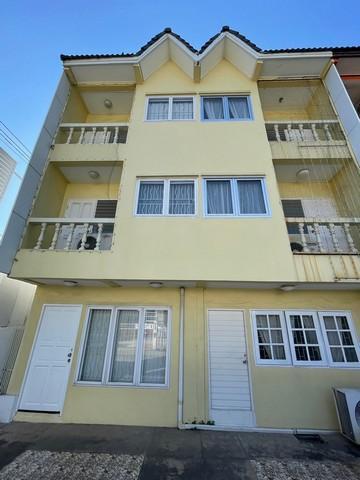 ให้เช่าอาคารพาณิชย์ 3 ชั้น 2 คูหา 300 ตรม. ย่านประเสริฐมนูญกิจ เกษตร ลาดปลาเค้า ใกล้ ม.เกษตร 1