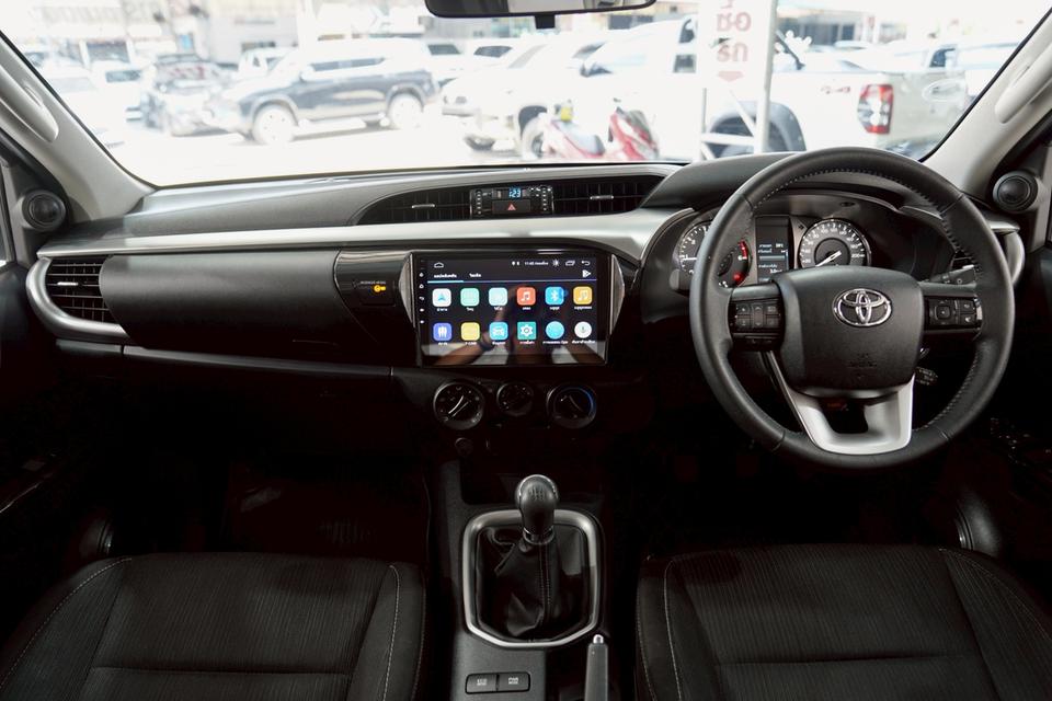 TOYOTA Double Cab 2.4 MID MT ปี 2020 7