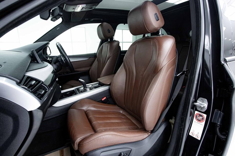 รหัสรถ 1C647 X5 XDRIVE 3.0 D M SPORT F15 2015 11
