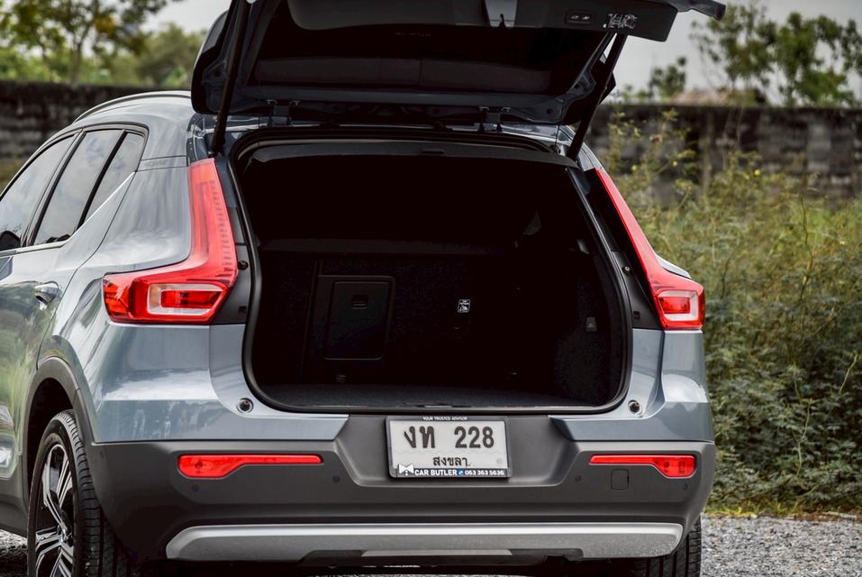 รหัสรถ CBL228 VOLVO XC40 Recharge T5 Inscription AT 2023 7