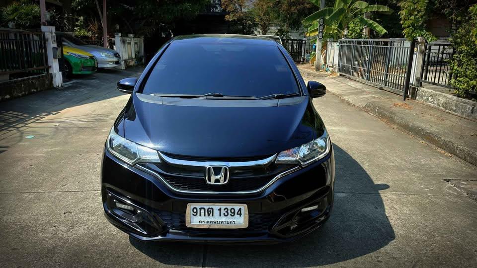 Honda Jazz รถบ้านแท้ๆ