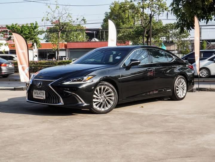 Lexus ES 300 รีบขา