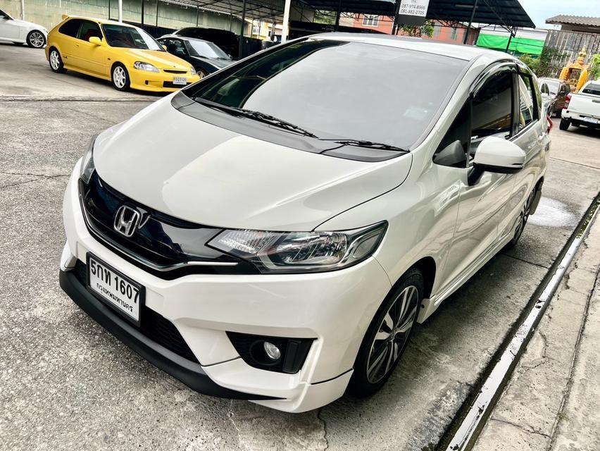 HONDA JAZZ GK ปี2016 รุ่น 1.5 SV ออโต้ รุ่นTOP สีขาว รถบ้านมือเดียว เลขไมล์น้อย 12x,xxx km สภาพสวย รูปย่อยที่ 3
