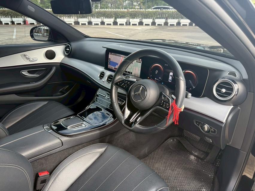 รหัสรถ SG4329 Benz E220d AMG Sport ปี2022 (Facelift) รูปที่ 5