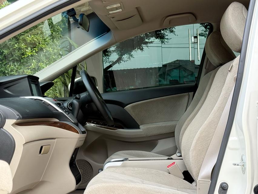 2013 HONDA ODYSSEY 2.4 AUTO รถมือเดียวออกป้ายแดง รถวิ่งน้อยเพียง 110,000 กม เข้าศูนย์ตามระยะ รถไม่เคยมีอุบัติเหตุครับ รูปที่ 12