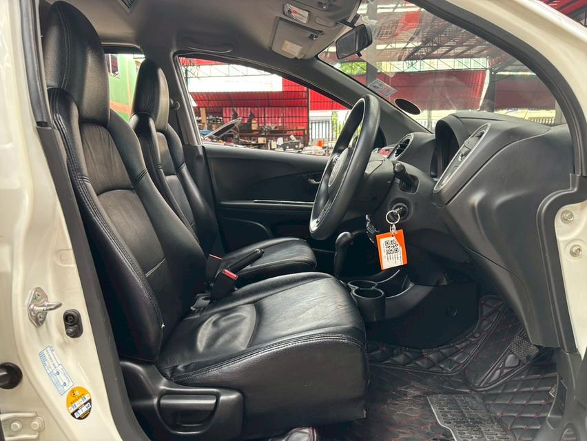 HONDA MOBILIO 1.5 RS ปี 2016 8