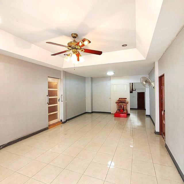 ✨ ขายบ้านเดี่ยว หมู่บ้าน ช.รุ่งเรือง 6  | ถนนเมน | 54 ตร.วา | 6 ห้องนอน | พร้อมอยู่ ใกล้ MRT & เซ็นทรัลเวสต์เกต 🏡 6