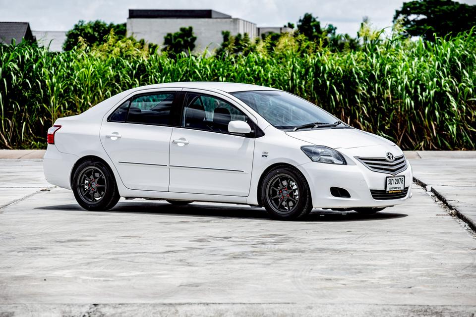 Toyota Vios 1.5E ปี 2010 เกียร์ออโต้ สีขาว
