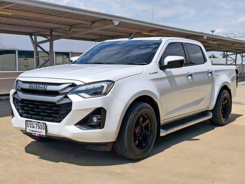 รหัสรถ CAT7930 2024. Isuzu D-MAX 1.9L DA  hilander MT 4ประตู โฉมปัจจุบัน