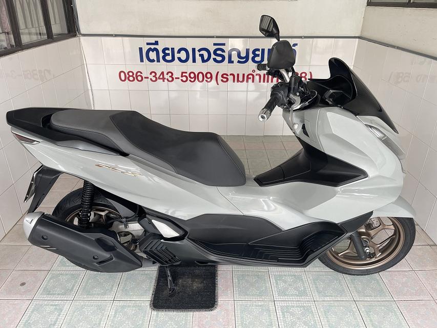 PCX160 ABS โฉม2023 กุญแจครบ มีสมุดคู่มือ รถใช้งานน้อย ไม่เคยล้ม เครื่องดี ศูนย์ดี ชุดสีสวย มีรับประกัน วิ่ง6000 ปลายปี66 3