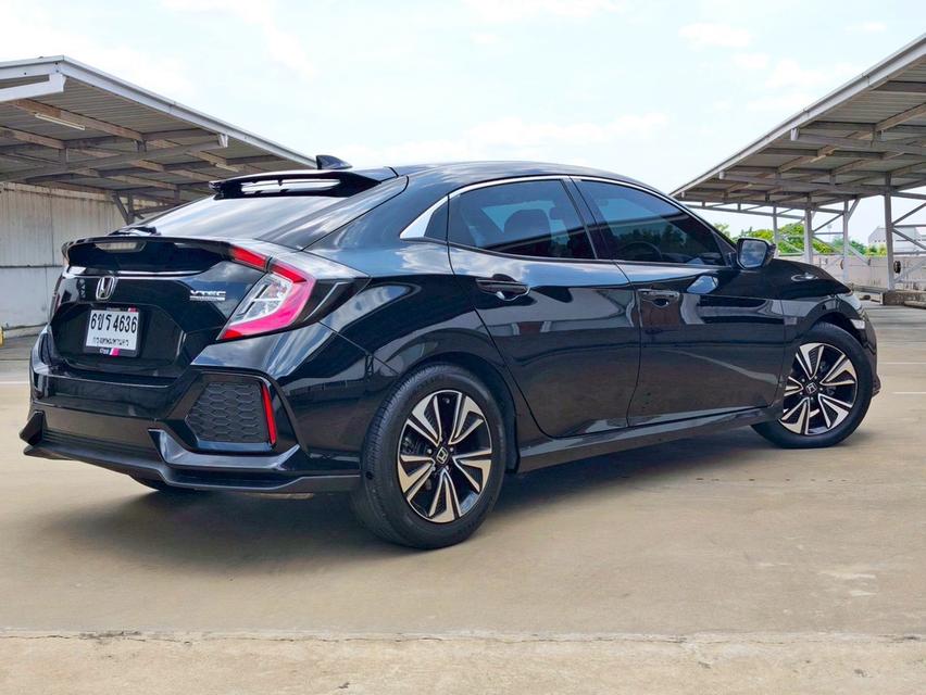 รหัสรถ CAT4636 2017. Honda Civic FK 1.5 Turbo Hatchback 5 ประตู