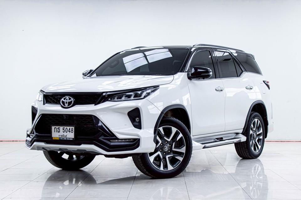 รหัสรถ 5C124 FORTUNER 2.4 LEGENDER BLACK TOP 2022