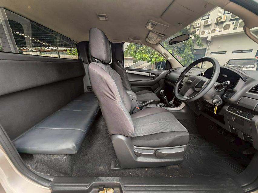 2012 ISUZU D-MAX 2.5VGS(CAB) Z Hi-Lander 10