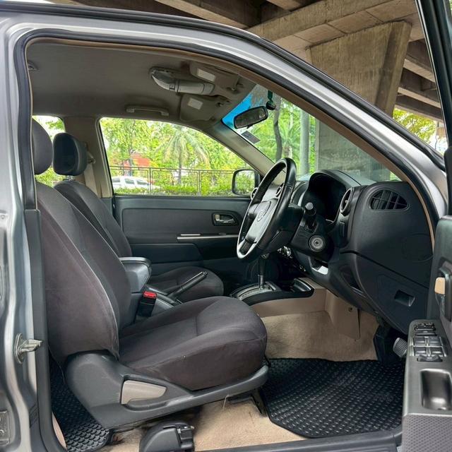 ขายด่วน! Isuzu D-MAX Double Cab 3.0 AT ปี 2011 12