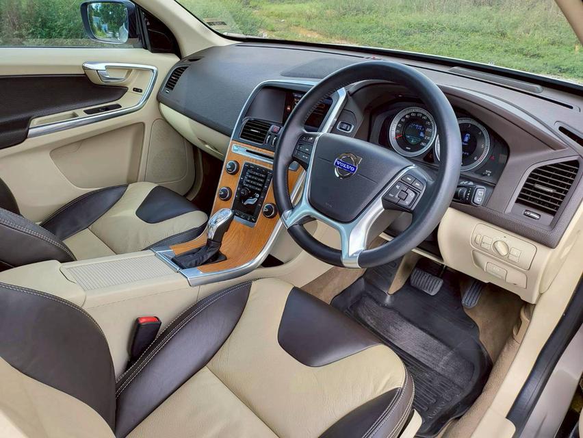  VOLVO XC60 D4 Turbo (Diesel) 2014 SUVหรู วิ่งน้อย สภาพสวยๆ ในราคาที่คุ้มมากๆ 12