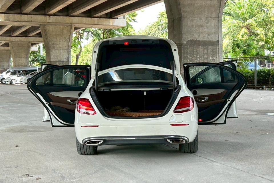 Mercedes-Benz E350e 2.0 Avantgarde W213 AT ปี 2017 9