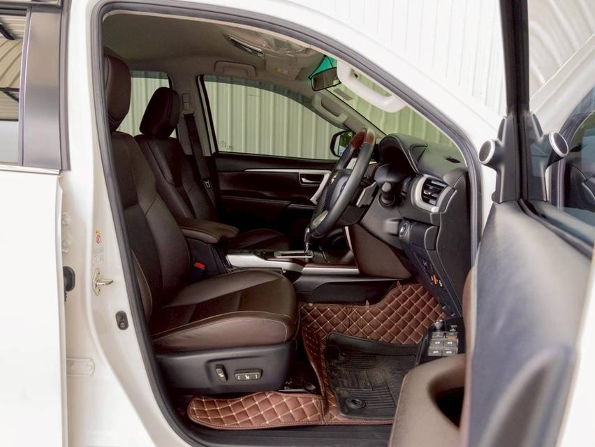 Toyota fortuner 2.4V 2WD ปี 2019 รถบ้านเจ้าของเดียว 16