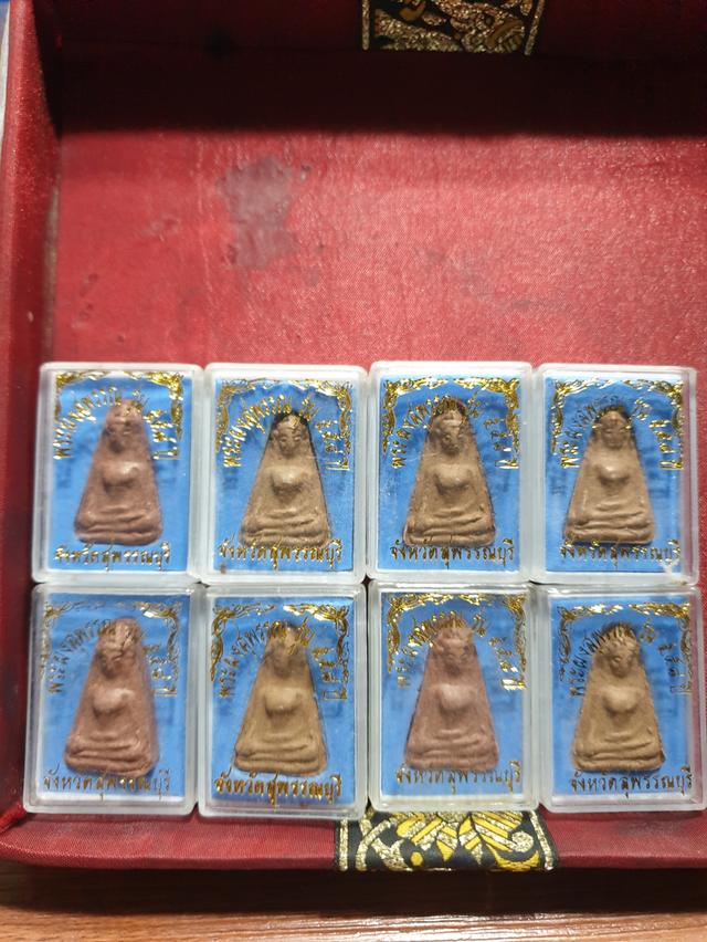 พระผงสุพรรณรุ่น 558 ปีจังหวัดสุพรรณบุรีเราเปิดให้บูชา 8 องค์ 800 บาทพระสวยรับประกันพระแท้ รูปที่ 5