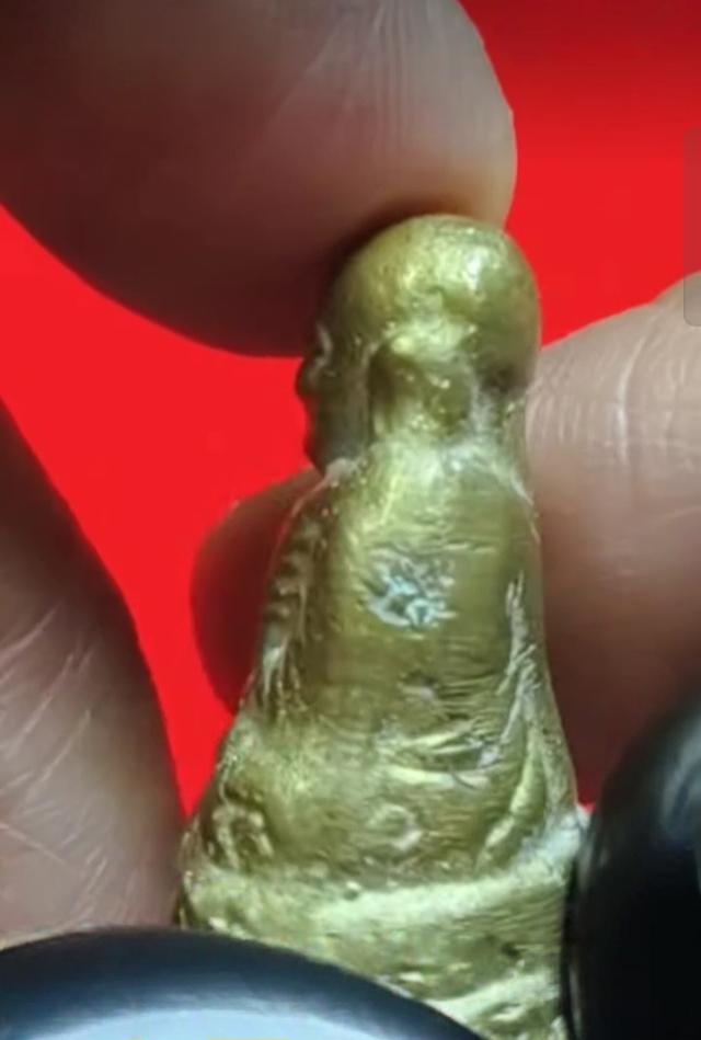 หลวงพ่อเงินพิมพ์ขี้ตา 4