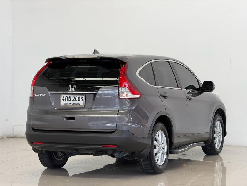 Honda CR-V 2.0 S ปี 2014 จด 2015ขายราคา💵319,000.- บาท พร้อมเล่ม☑️ รถบ้านมือเดียวป้ายแดง☑️ ไมล์เพียง 138,xxx กม.☑️ เครื่องยนต์เบนซิน 2.0 เกียร์ออโต้☑️ รูปที่ 4