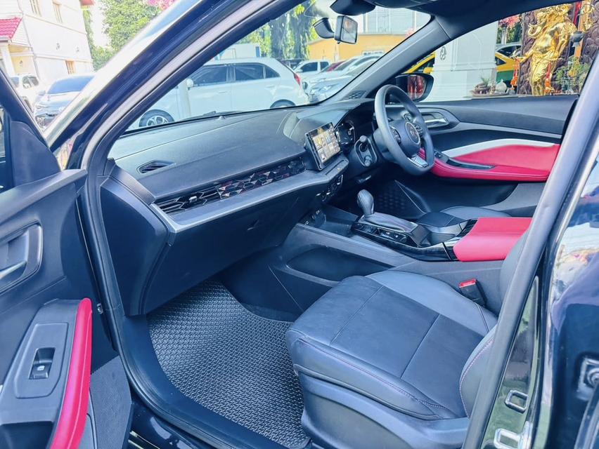 MG MG5 1.5 X SUNROOF I-SMART 3