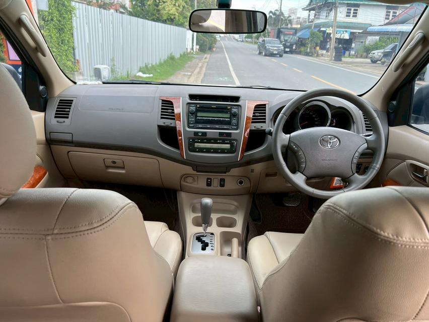 Fortuner 7 ที่นั่ง เครื่องเบนซิน+CNG คุ้มสุดในงบสามแสน รูปที่ 9